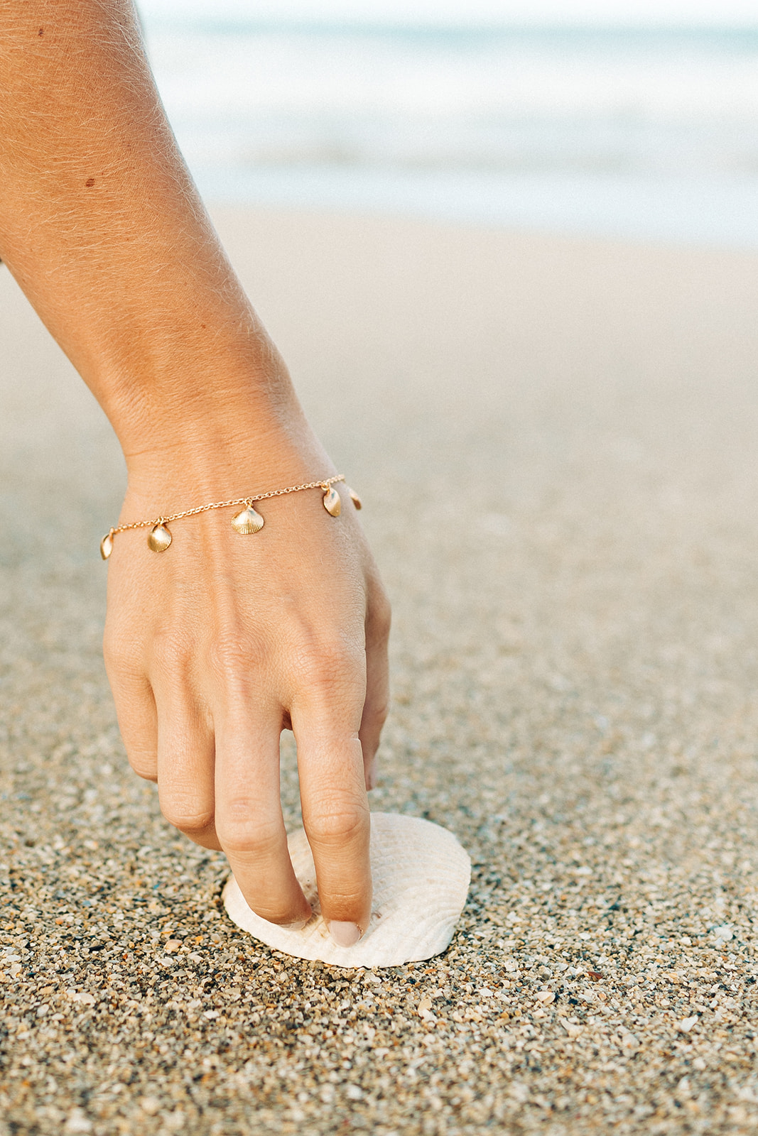 Ocean Charms Bracelet Yellow Gold